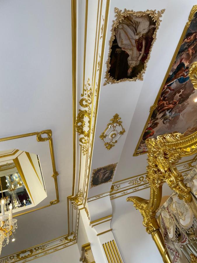 Suite Imperiale Eglise Du Couvent ナルボンヌ エクステリア 写真