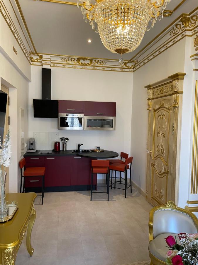 Suite Imperiale Eglise Du Couvent ナルボンヌ エクステリア 写真